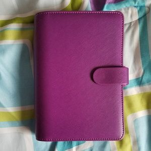 Filofax Saffiano personal size in raspberry